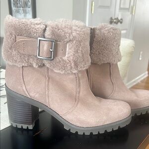 UGG Women's Pink Fur-Lined Heeled Boots